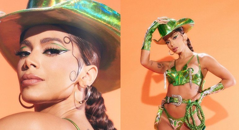 Anitta Ousa Com Look Recortado E Acess Rios Country Para Fazer Show Em Barretos