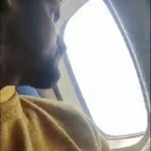 Passageiro faz vídeo dos últimos momentos antes de avião com 72 ocupantes cair no Nepal; Assista