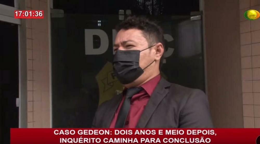 Advogado Criminalista, Dr. David Santos, representa Carmélio da Silva, preso em operação policial que investiga morte do ex-prefeito de Plácido de Castro, Gedeon Barros - Foto: Reprodução.